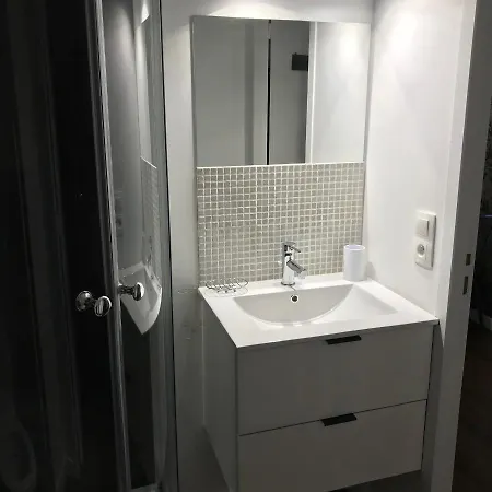 Cosy Hyper Centre